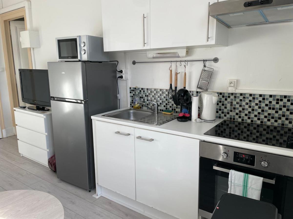 Studio Meuble Et Lumineux 20M2 Leilighet Vittel Eksteriør bilde